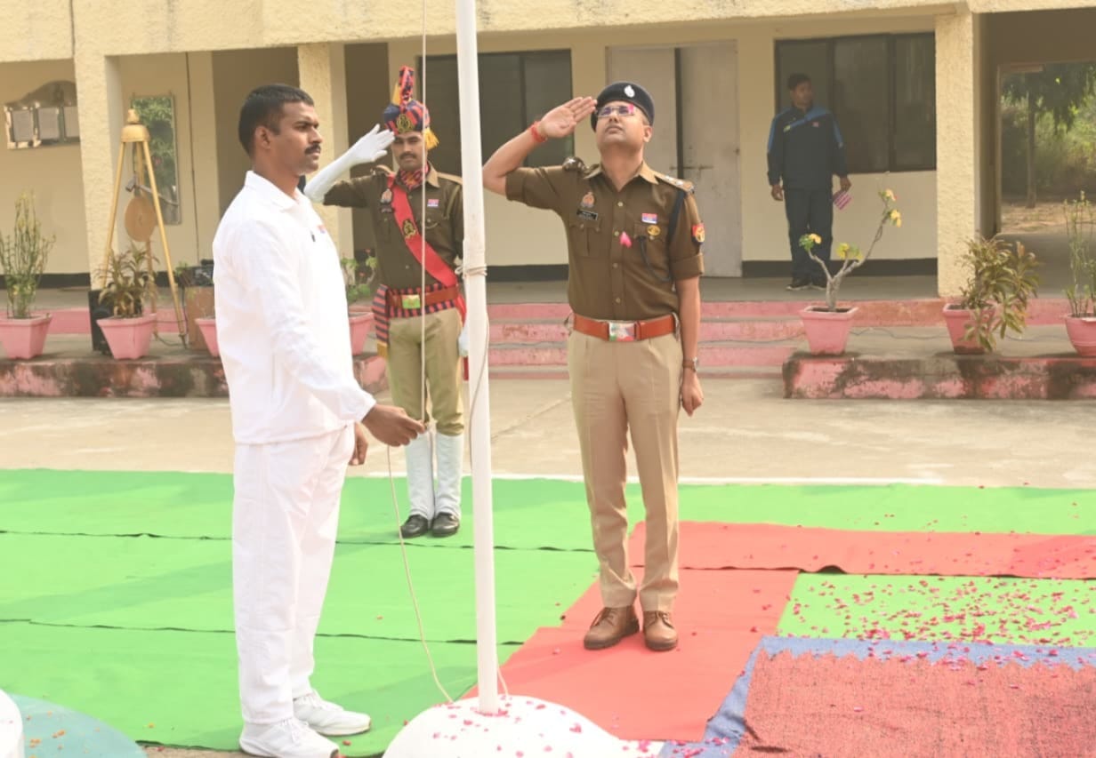 Flag Day celebrated in Police Lines