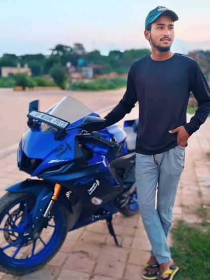 Shoemaker dragged for 200 meters by car driver, dies