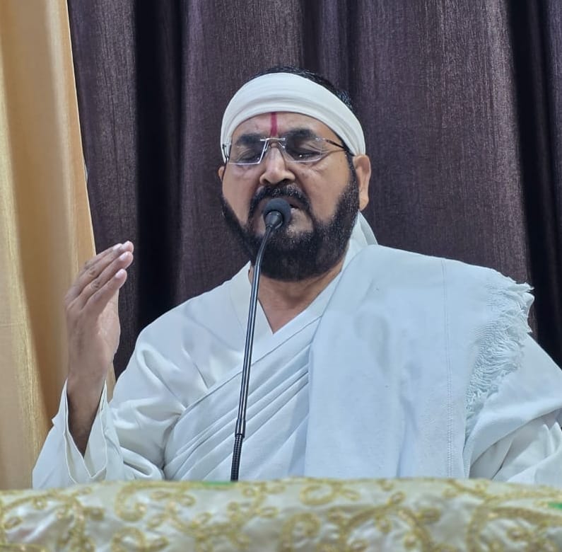 The eternal Brahma God loves such a person who nourishes this life with virtuous deeds: Baba Fulsande Wale