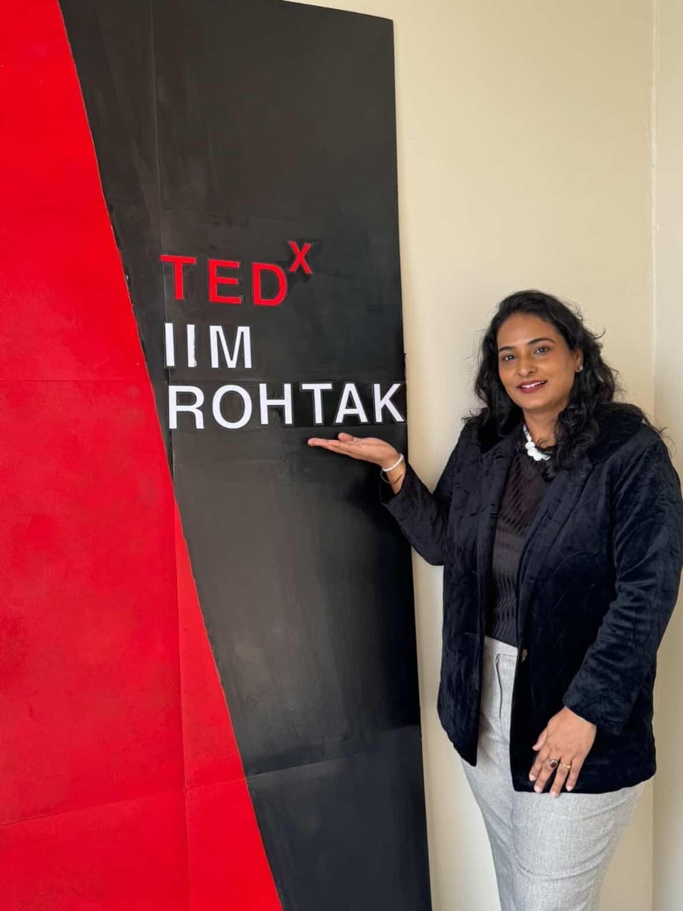 Agra's daughter Preeti Dimri becomes motivational speaker at IIM