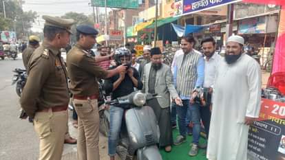 CO distributed helmets to drivers and made them aware