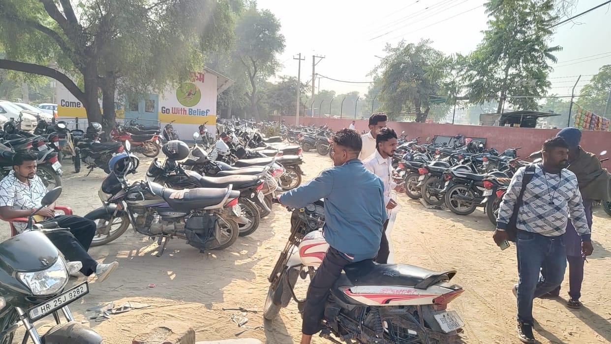 Parking for vehicles is being improved in the Civil Hospital.