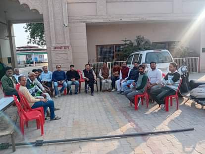 Protest against the removal of Shivling from the Shiva temple