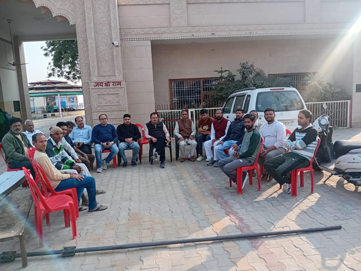 Protest against the removal of Shivling from the Shiva temple