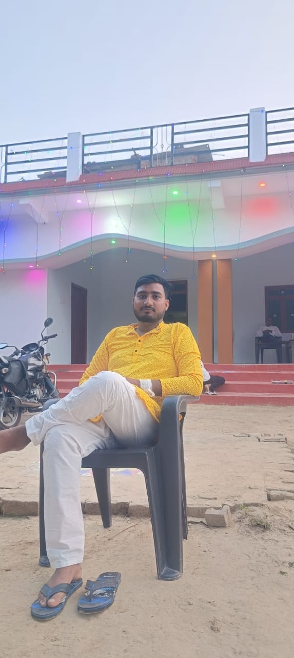 Friends murdered a recovery agent over a dispute of Rs 100