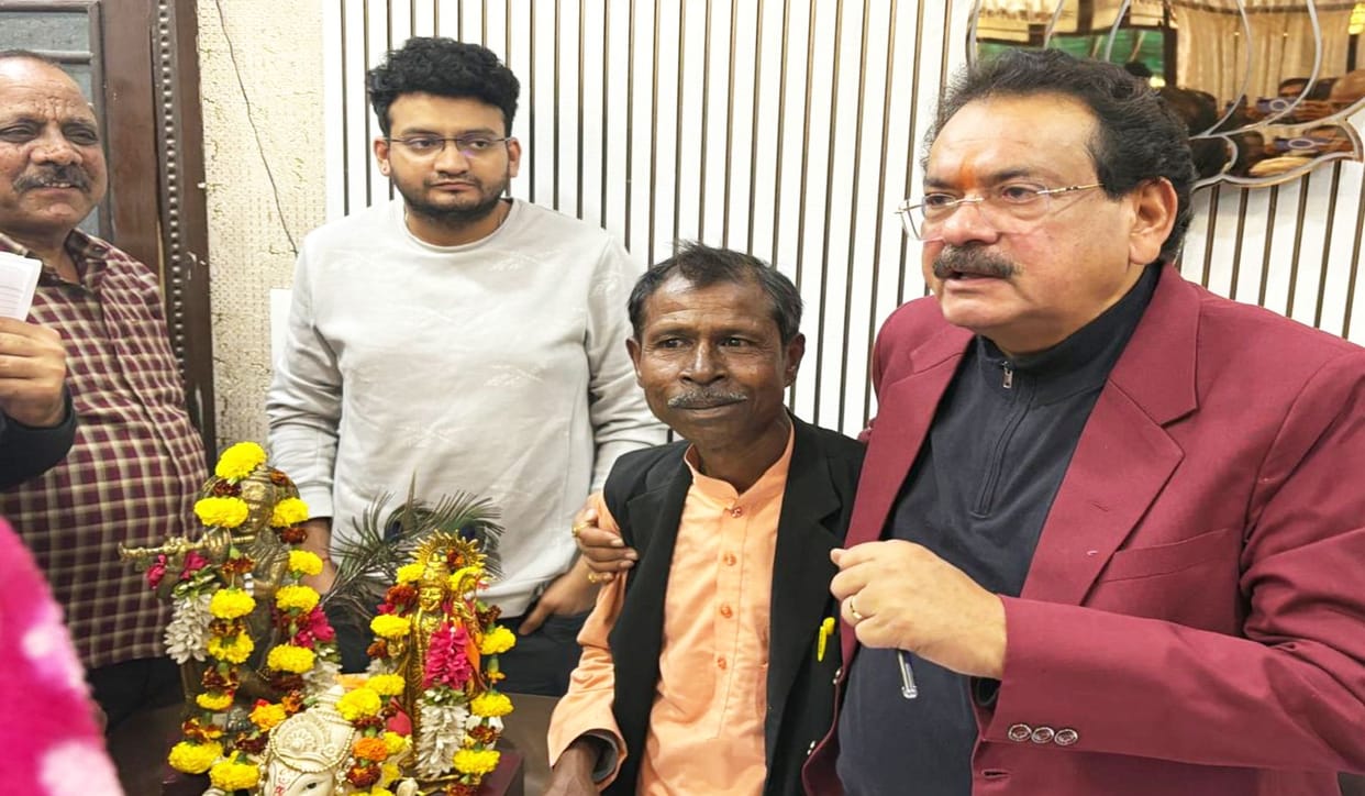 Villagers met the Minister of State to get the temple registered in the revenue records.