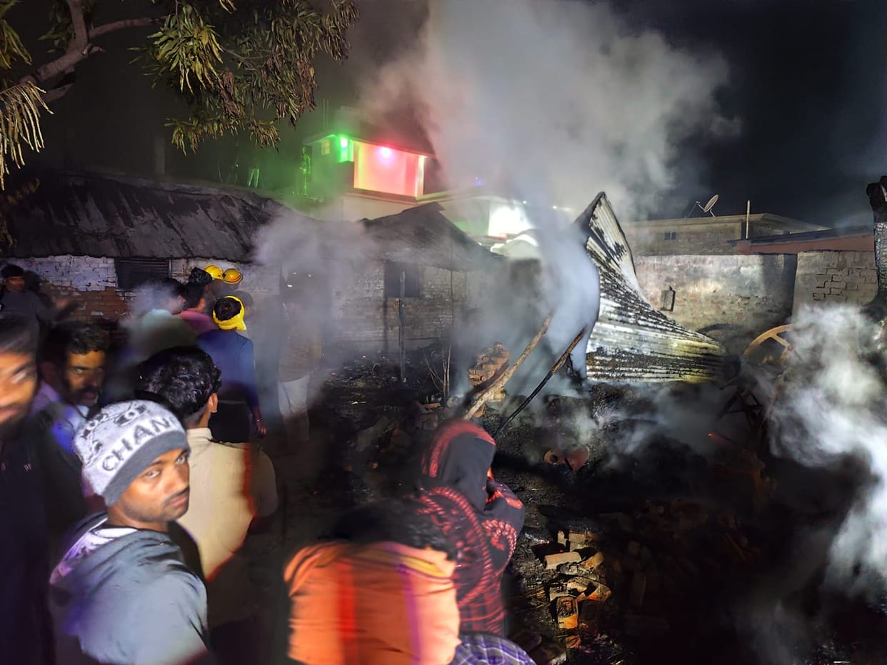 Fire broke out in a hut, two cattle were burnt to death.
