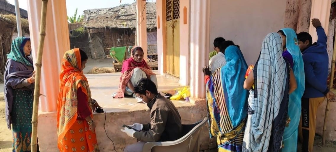 Now Ayushman card of the elderly will be made at home.
