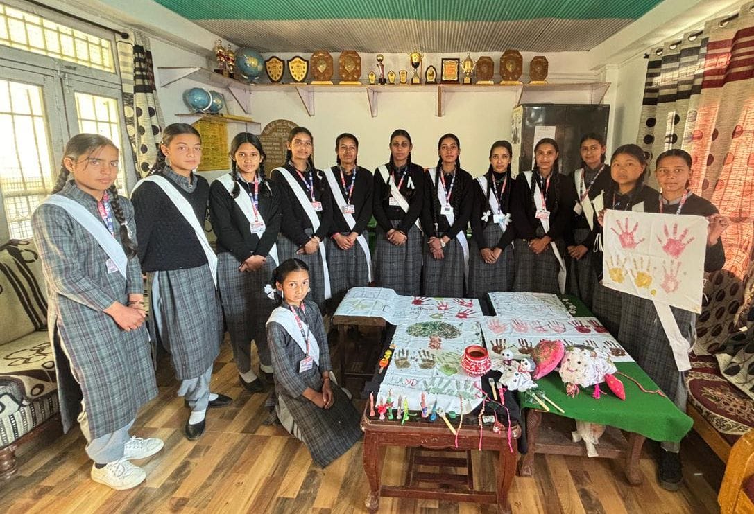 One day workshop under socially useful productive work at Government Senior Secondary School, Deem