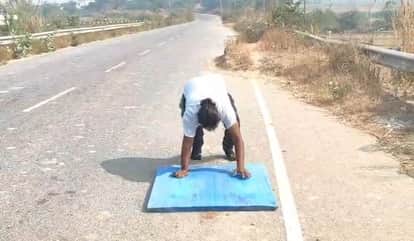 The young man who went on a prostration journey reached Ghiror