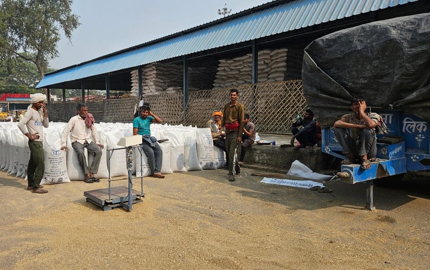 Slow procurement at the procurement center, farmers upset
