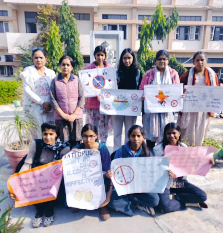 Khushi topped the poster making competition