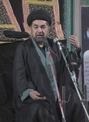 Mourners immersed in grief over the martyrdom of Hazrat Fatima