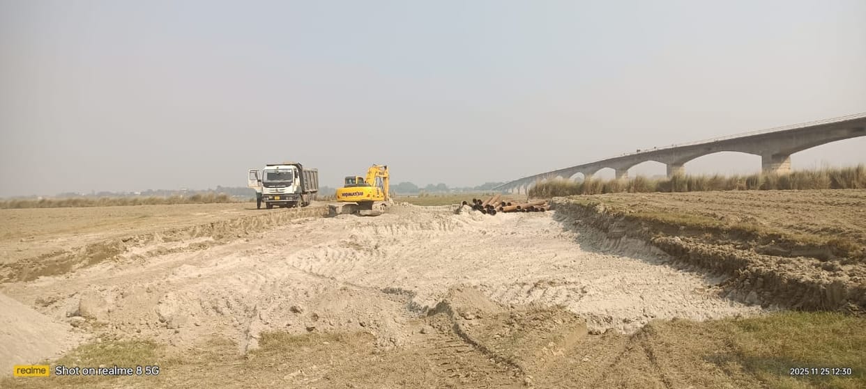 Excavation of pillars for the bridge begins