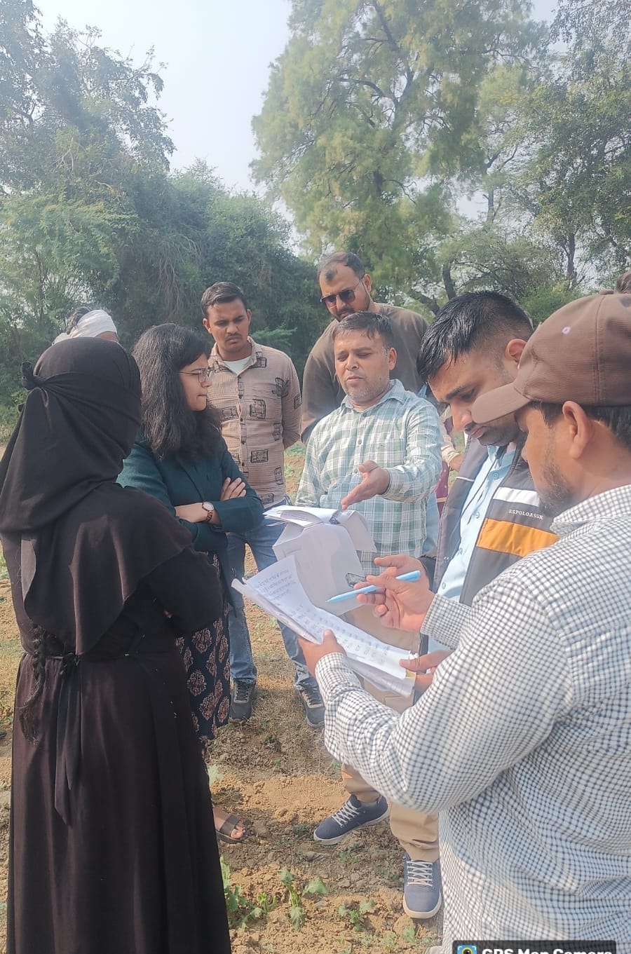 After protesting for 13 days, possession of leased land was obtained after 9 years.
