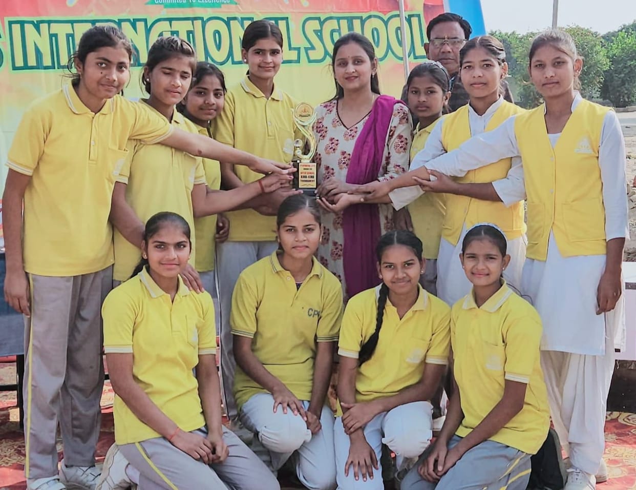 Awagarh teams won Kabaddi and Kho-Kho matches