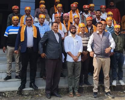 Udaipur News: BLOs Honored for Excellent Work in Jhadol, Achieved 100% Digitization of Voter List