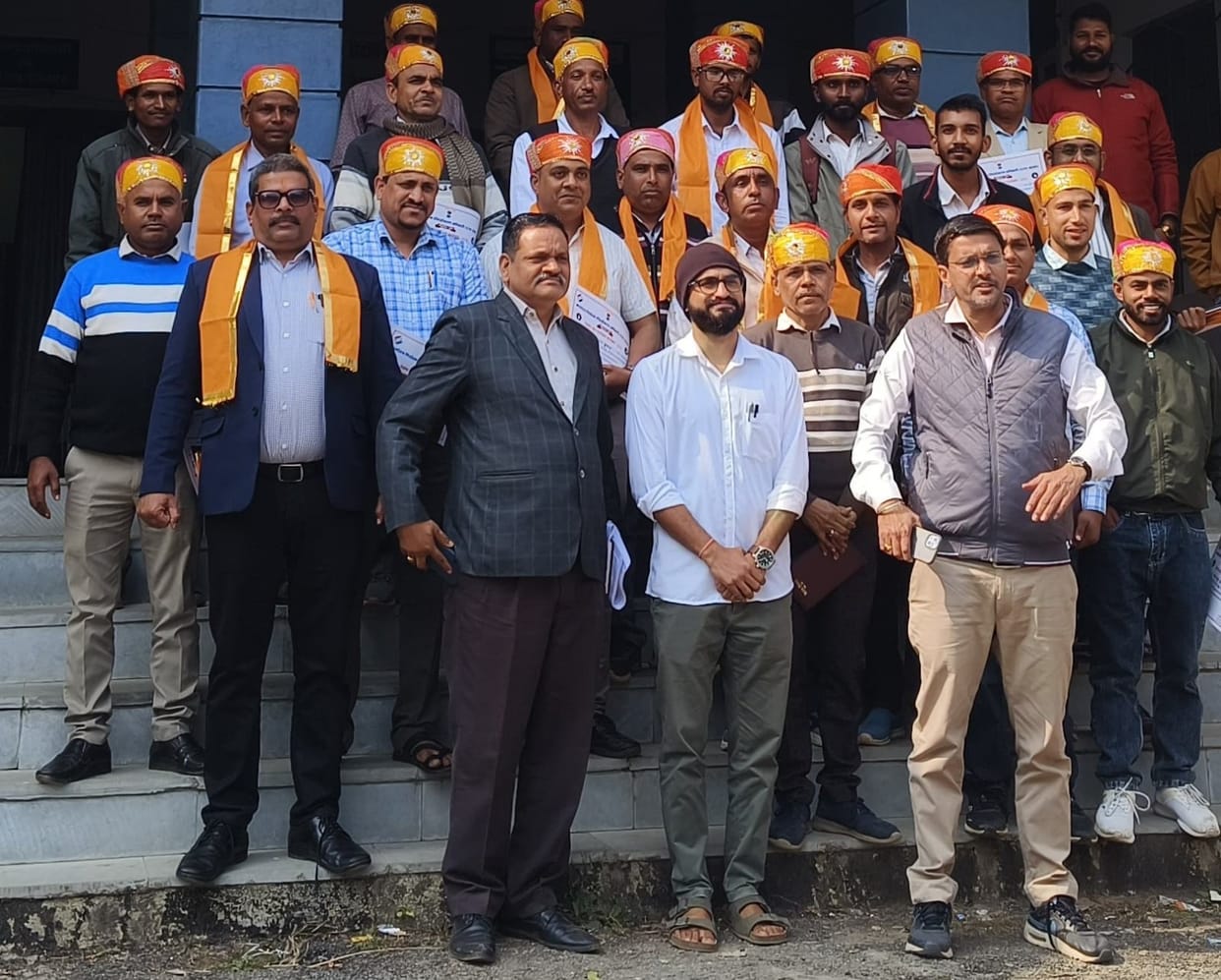 Udaipur News: BLOs Honored for Excellent Work in Jhadol, Achieved 100% Digitization of Voter List
