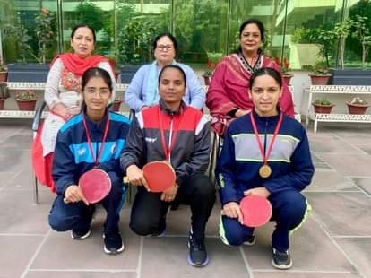 GNG students win first place in table tennis
