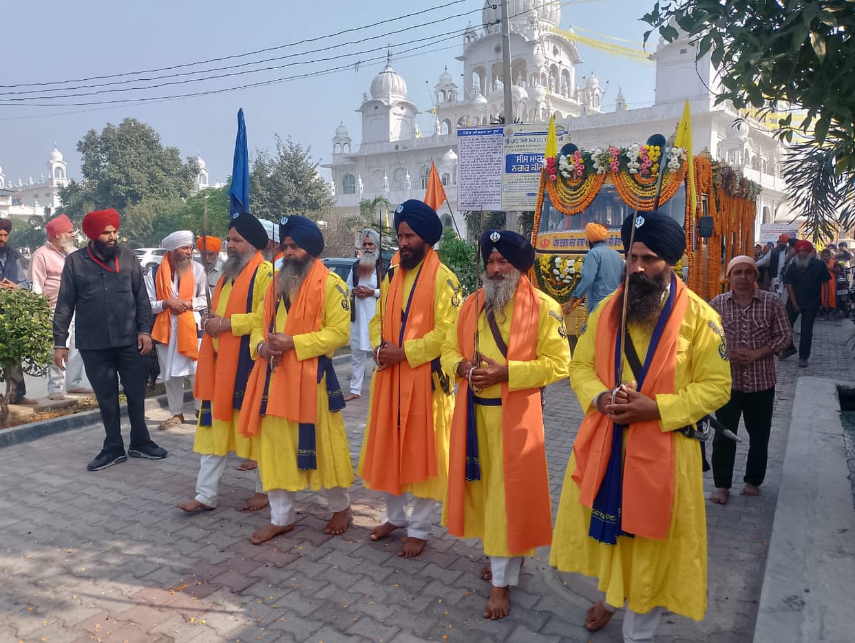 Dharma het saka jini kia, sis diya...