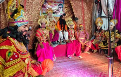Siddharthnagar News : The entire venue echoed with Mangal songs as Shiv's bow broke