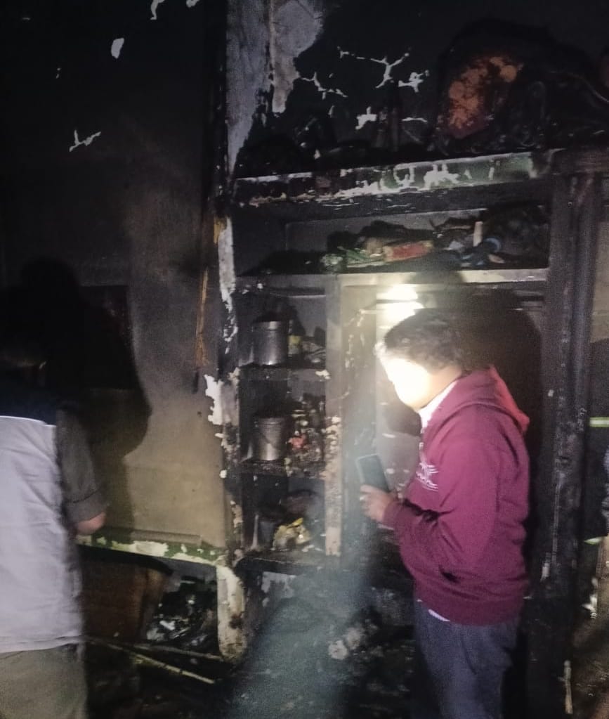 Doctor's house set on fire after theft