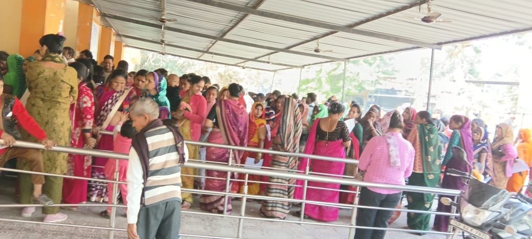 Five patients suffering from heart attack, diarrhea and pneumonia died.