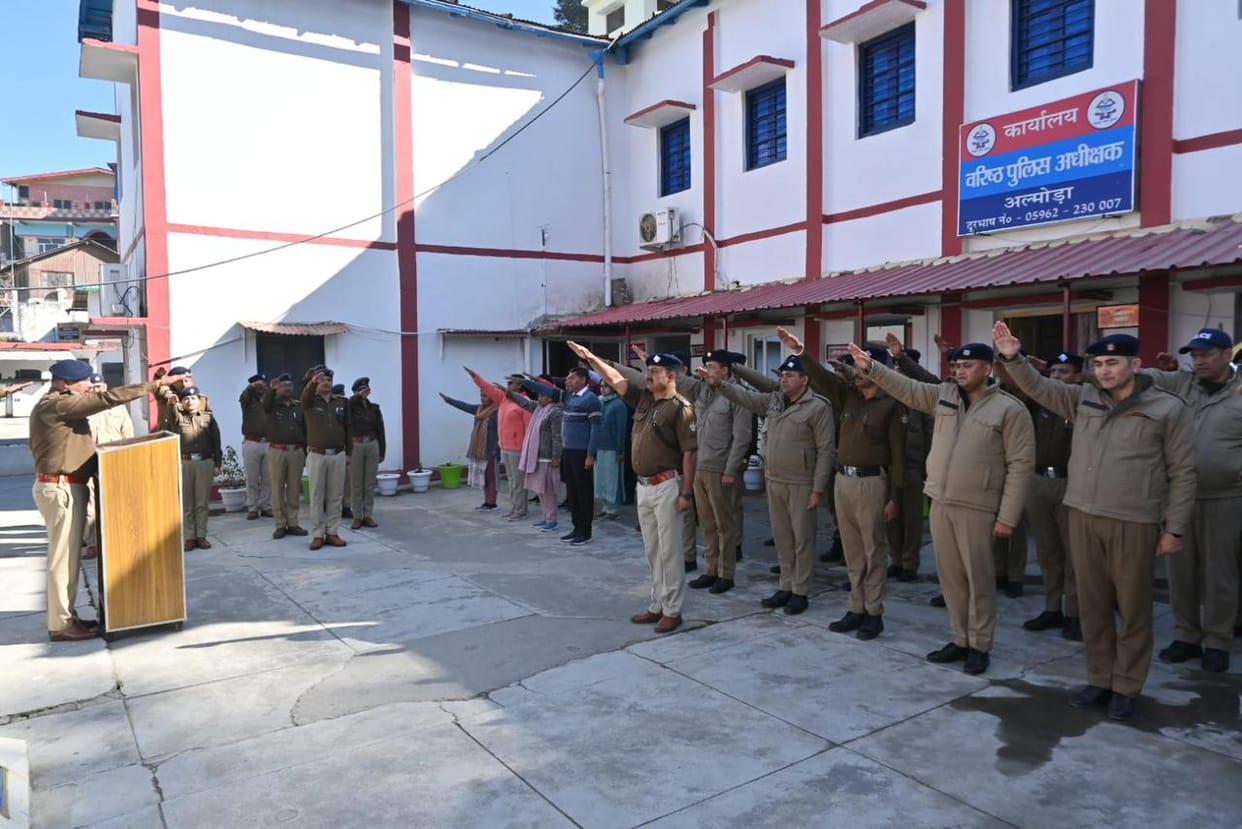 SSP administered oath to police personnel