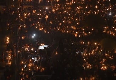 When the candlelight lifted the coffin, every eye became moist