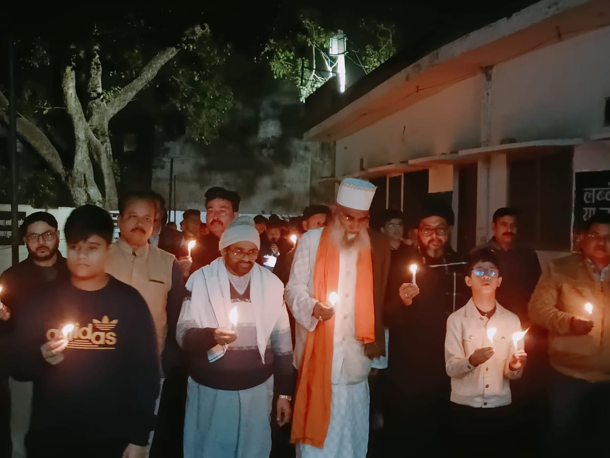 A candlelight vigil was held to mourn Fatima's death.