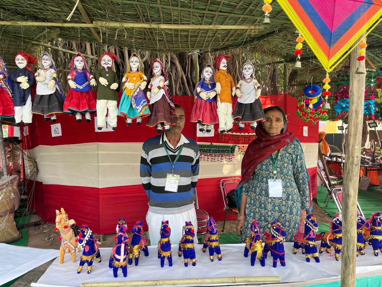 Dolls and wooden art attracted tourists.