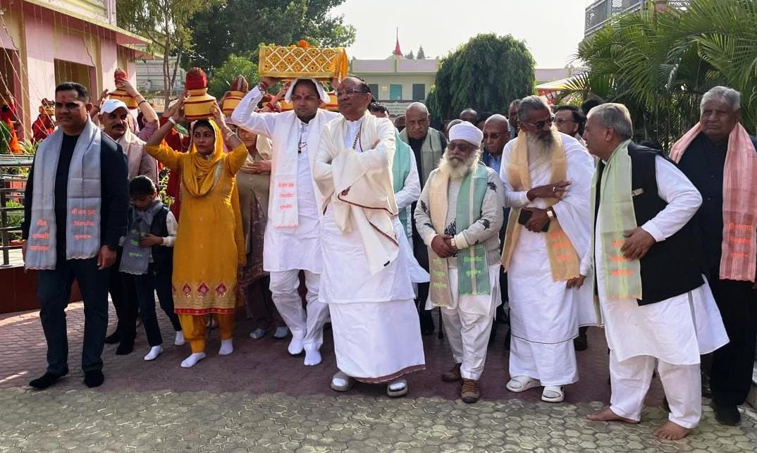 Bhagwat Katha begins at Shri Jayaram Vidyapeeth