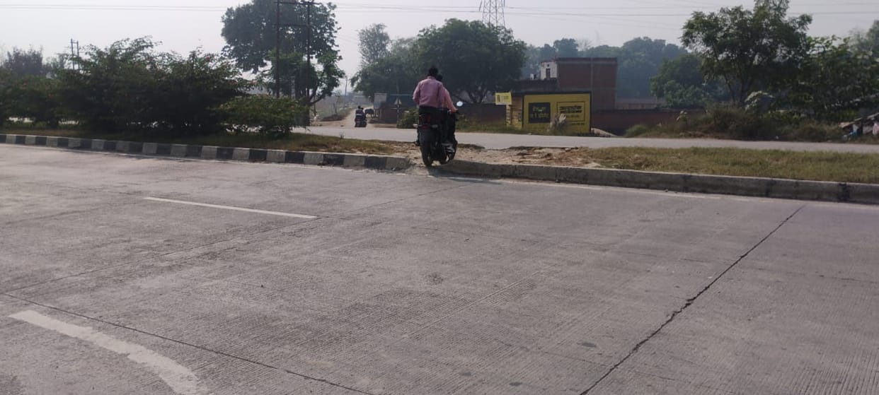 More than 150 illegal cuts on the Jaunpur-Varanasi highway