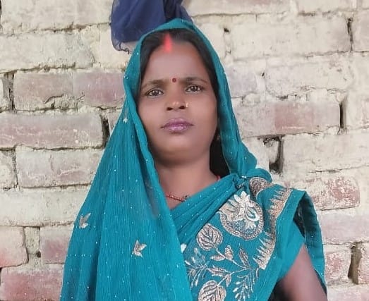 Pushpa became self-reliant with her hand skills and is also providing employment to others.
