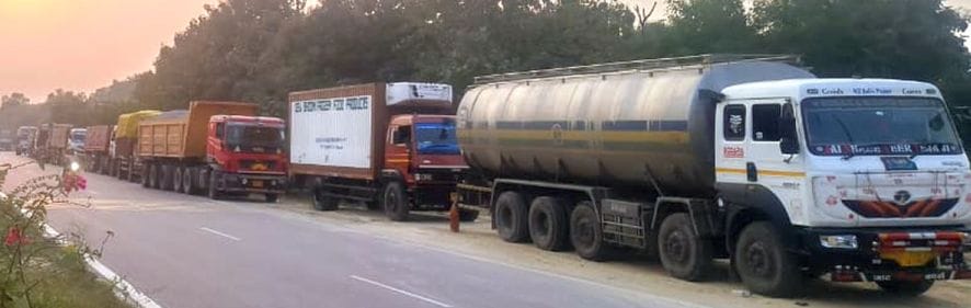 Traffic system faltered due to slow down of vehicles, jam continues