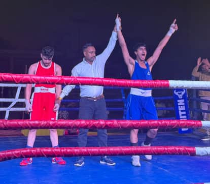 Boxer Deepak won gold medal in national competition