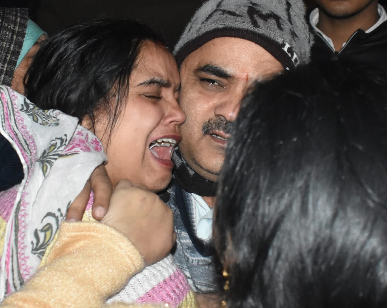 In a house division dispute, the younger brother killed the elder brother.