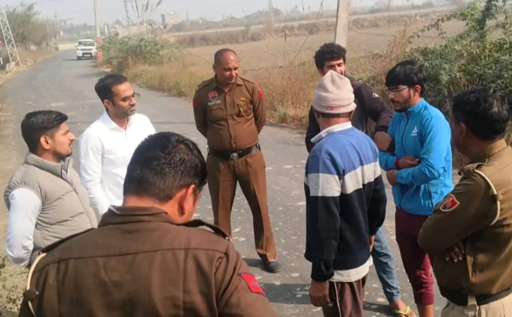 Electricity poles were installed in Barahi in the presence of police.
