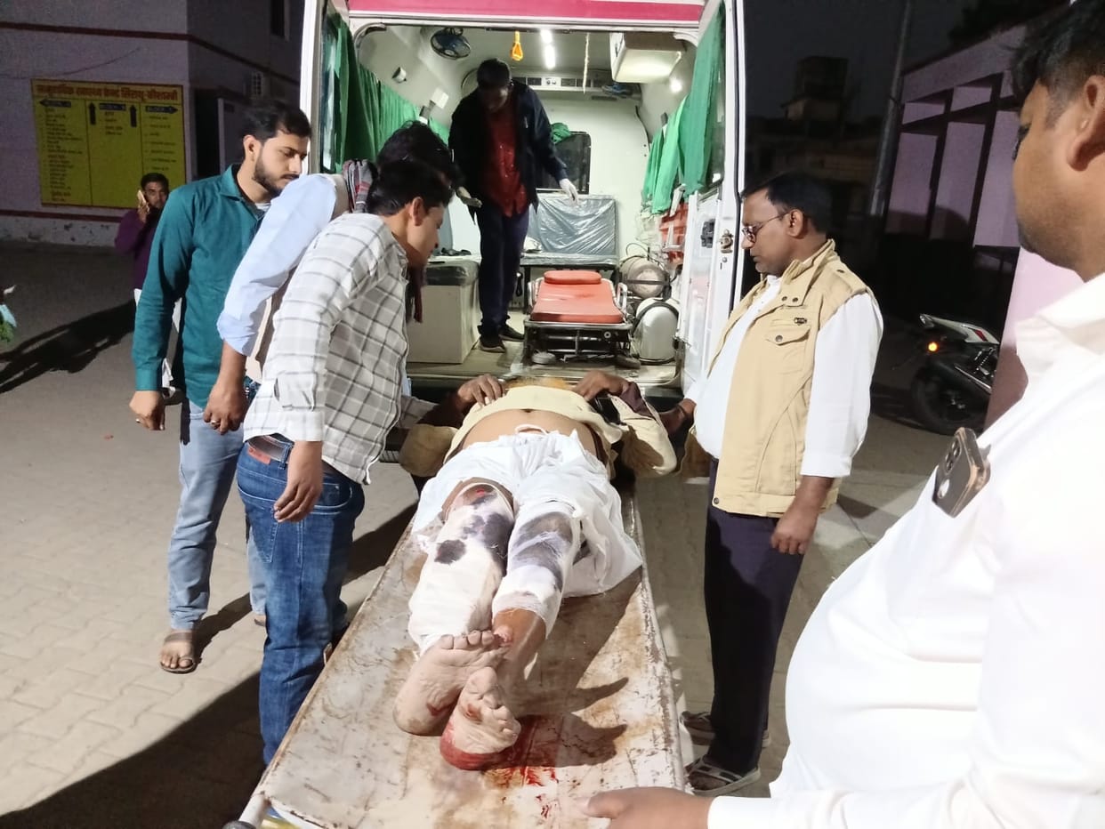Nano car collides with parked DCM, four injured
