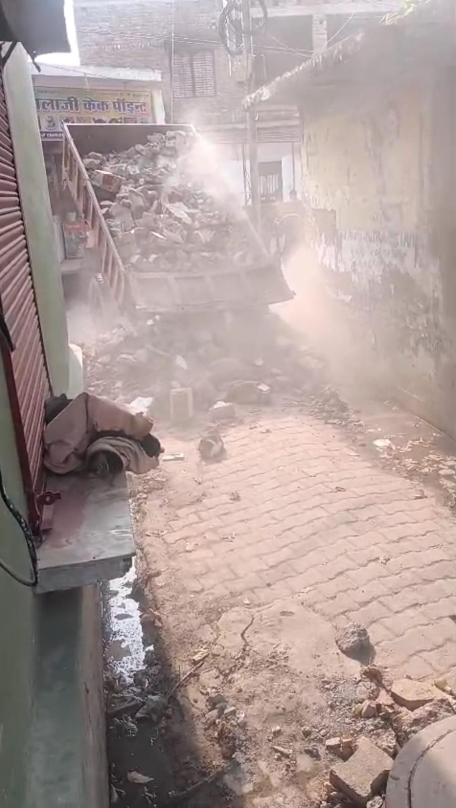 Poor quality road construction work