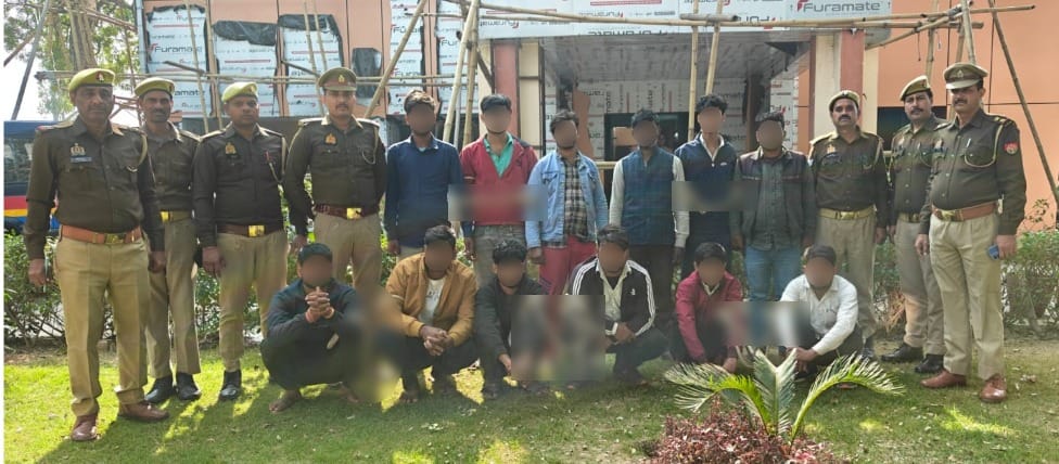 agra news pinahat thug gang busted
