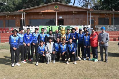 Asian School won the cricket tournament title