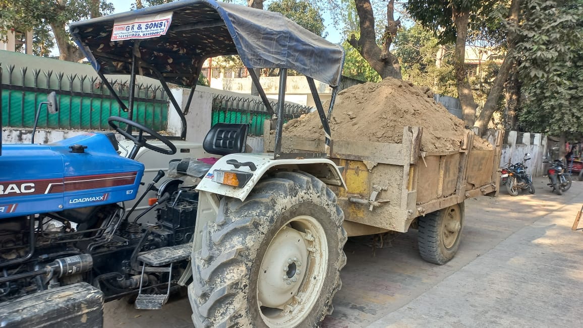 Tractor-trolley caught in illegal mining raid