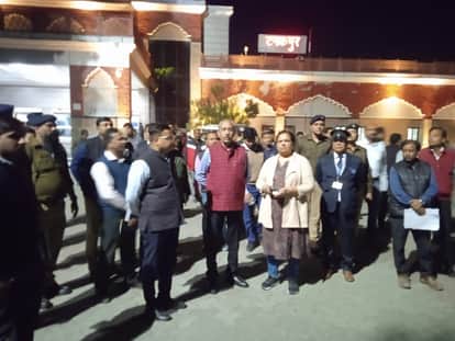 Make a plan to increase the capacity of Tanakpur railway station