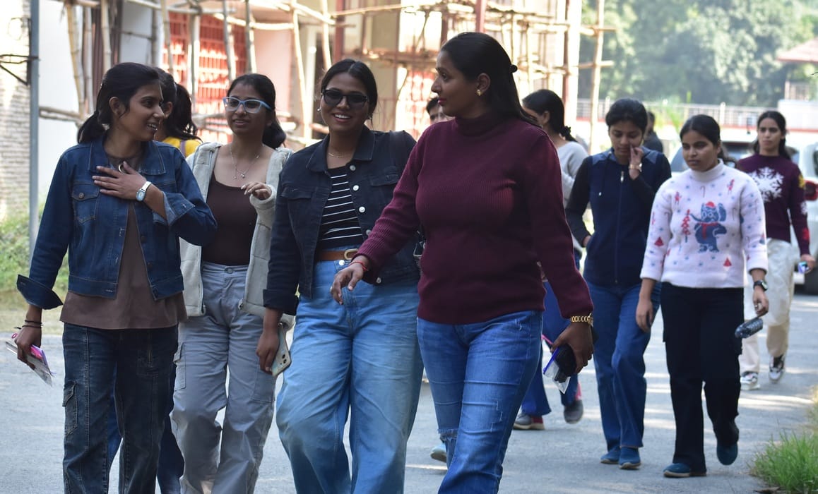 Melting increased, minimum temperature dropped below 10 degrees