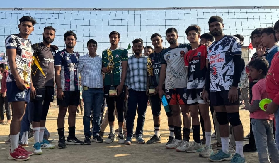 Azamgarh became champion by defeating Nepal in volleyball