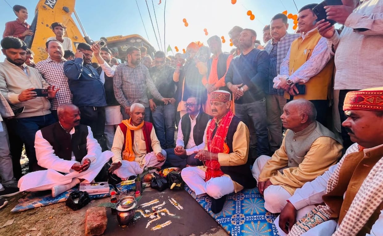 Construction of the Kodari-Mathura-Chaudharideh route begins