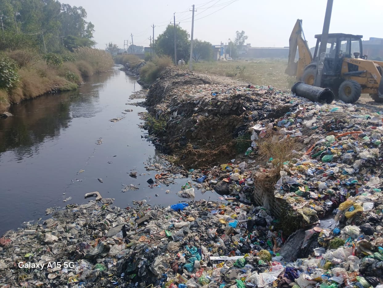 Chemical-laden water was being illegally dumped into drain number one; the irrigation department uprooted the pipeline.