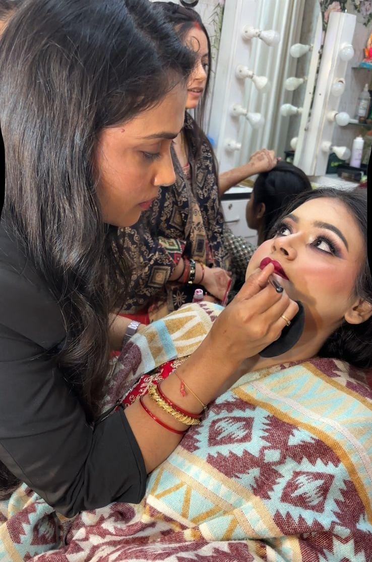 Bridal make-up has faded due to inflation