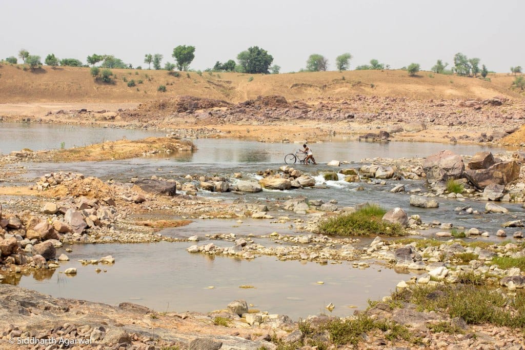 Ken's water level drops, 26,000 people face water crisis